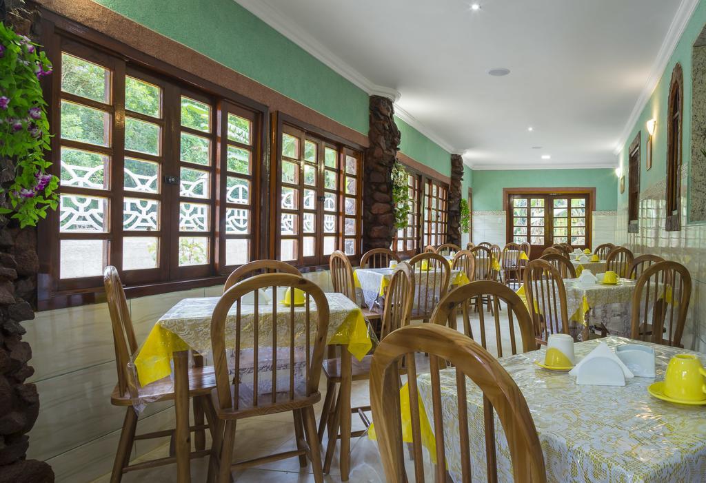 Recanto Da Canela Amarela Hotel Парати Екстериор снимка